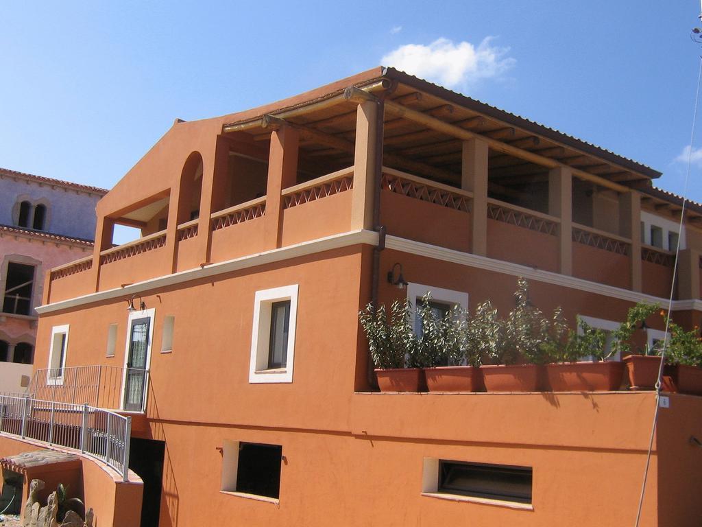Hotel Maxim Olbia Esterno foto