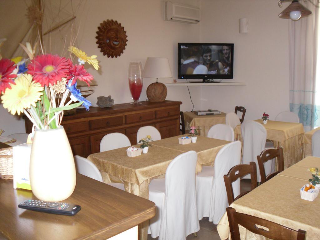 Hotel Maxim Olbia Esterno foto